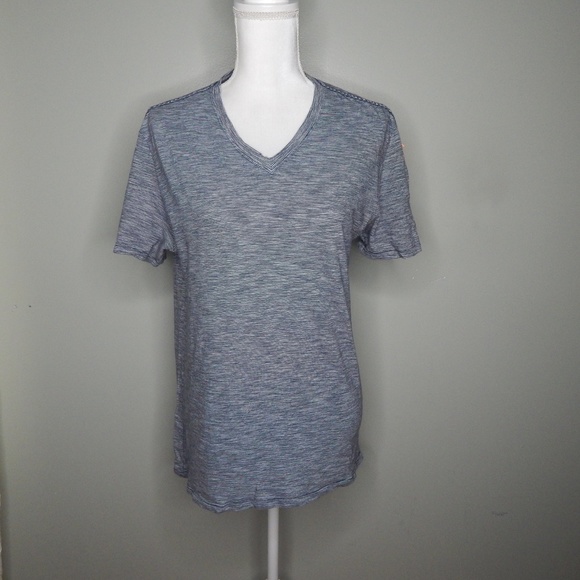 Everlane Tops - everlane women stripped t shirt sz small black